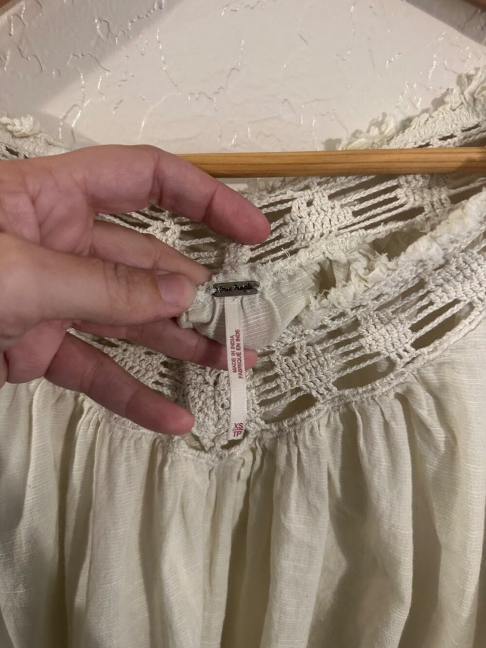 Free People Bohemia Gauzy Floral Embroidered Cottage Core Peasant Top - Picture 9 of 11